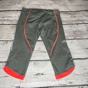 The North Face Athletic Cropped Capris Size S